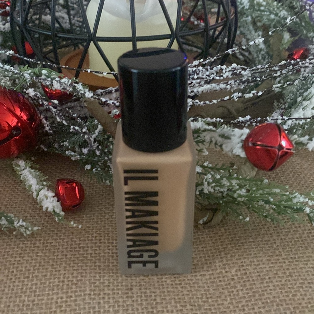 IL Makiage Foundation